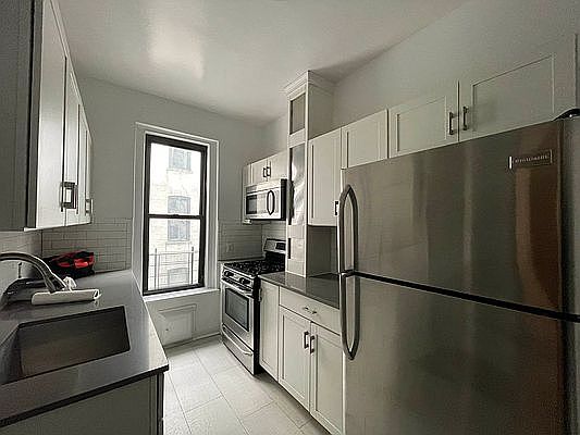 1st image of 29-7 31st Ave #3F