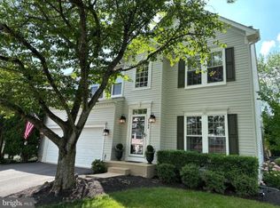 8100 Landfall Ct, Gainesville, VA 20155