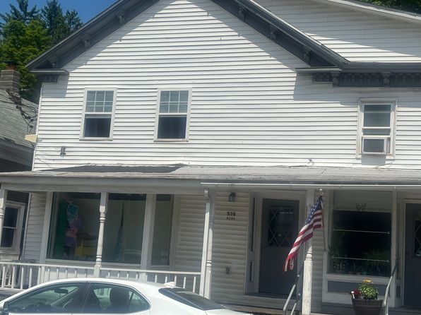 536 Main St