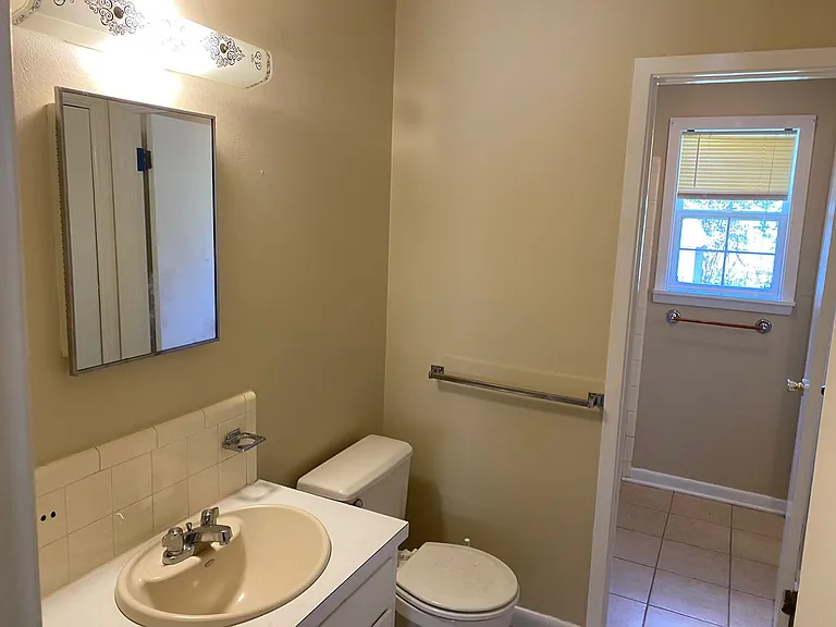 120 Western Hills Dr — Photo 12