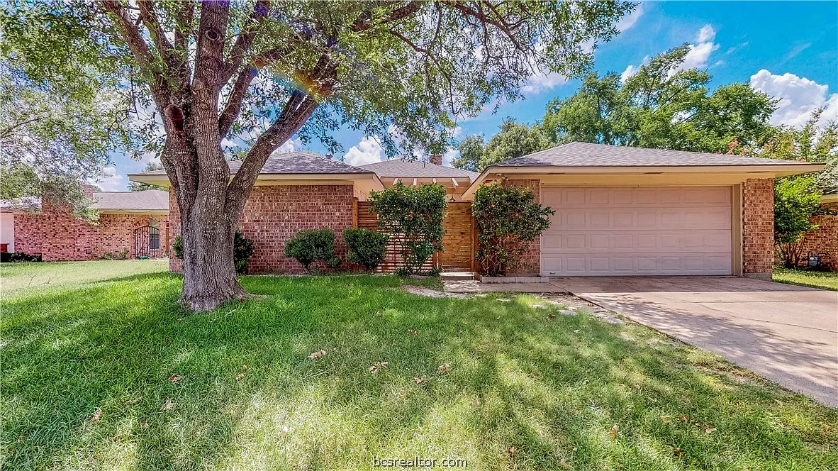 3 bed, 1460 sqft, $1,475 — Photo 1