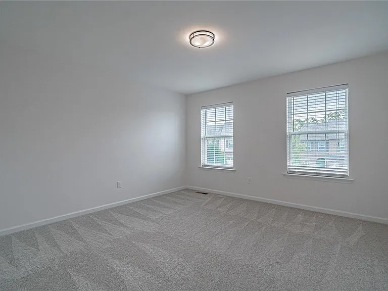 253 Milkweed Dr — Photo 22