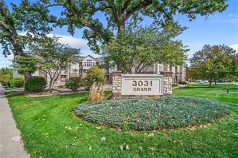 2nd image of 3031 Grand Ave APT 302