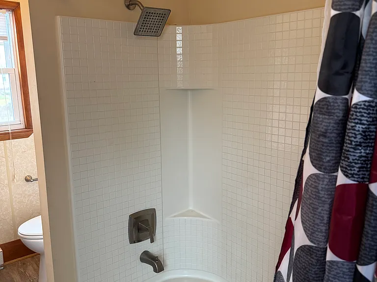 Bathroom
shower