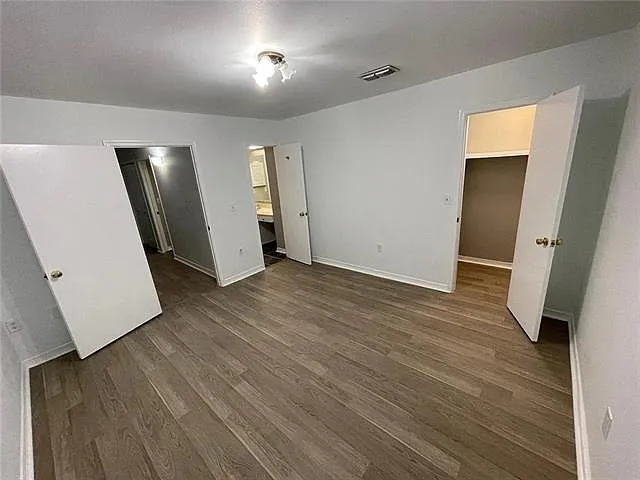 2500 Manson Ave #205 — Photo 8