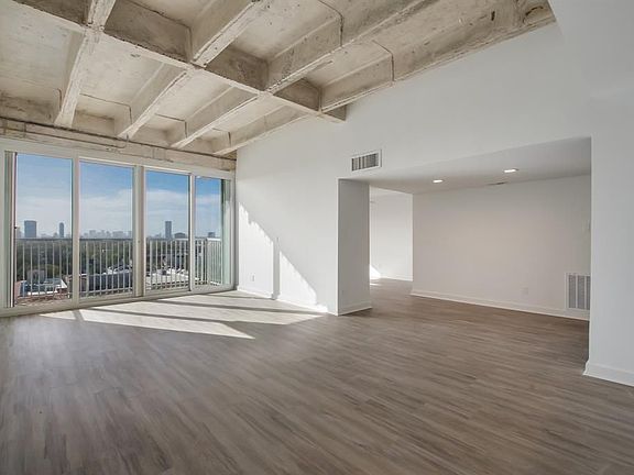 5th image of 3614 Montrose Blvd Unit 1104