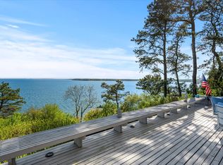 34 Hawthorne Rd, Southampton, NY 11968