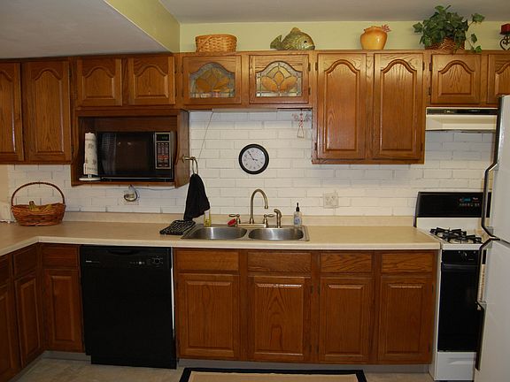 4th image of 1695 Florissant Park Dr