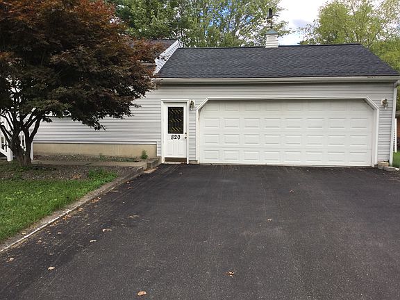 2nd image of 820 N Rogers Ave