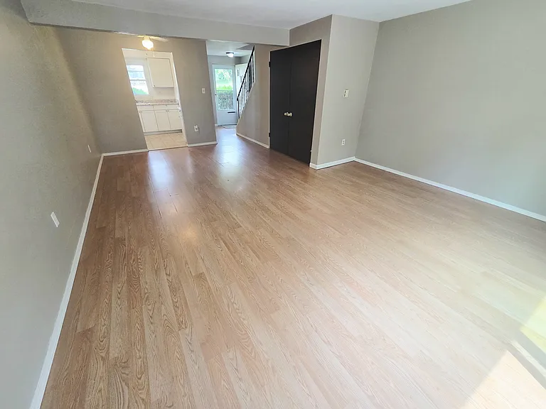 578 Caddy Dr — Photo 10