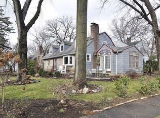 34 College Ave, Montclair, NJ 07043