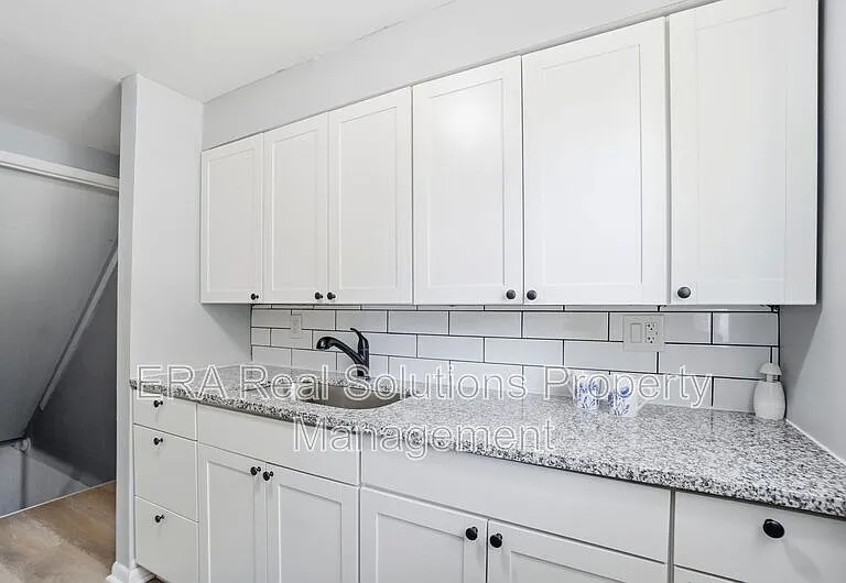 1622 Smith Rd — Photo 10