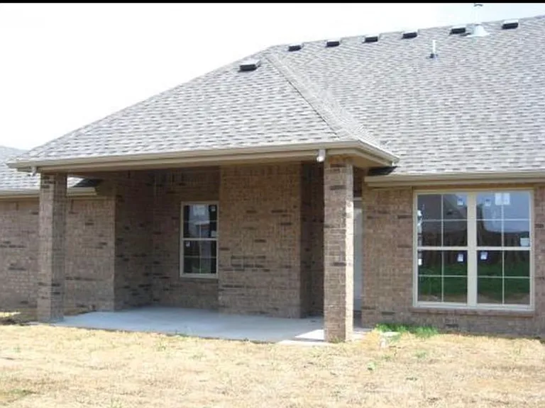 3104 Calm Ridge Rd — Photo 2