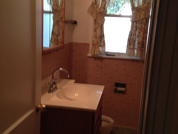3rd image of 3549 Indigo Dr
