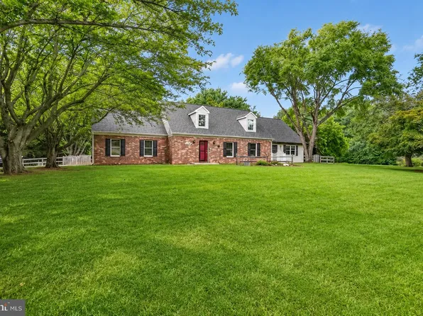 1030 Hook Rd, Westminster, MD 21157