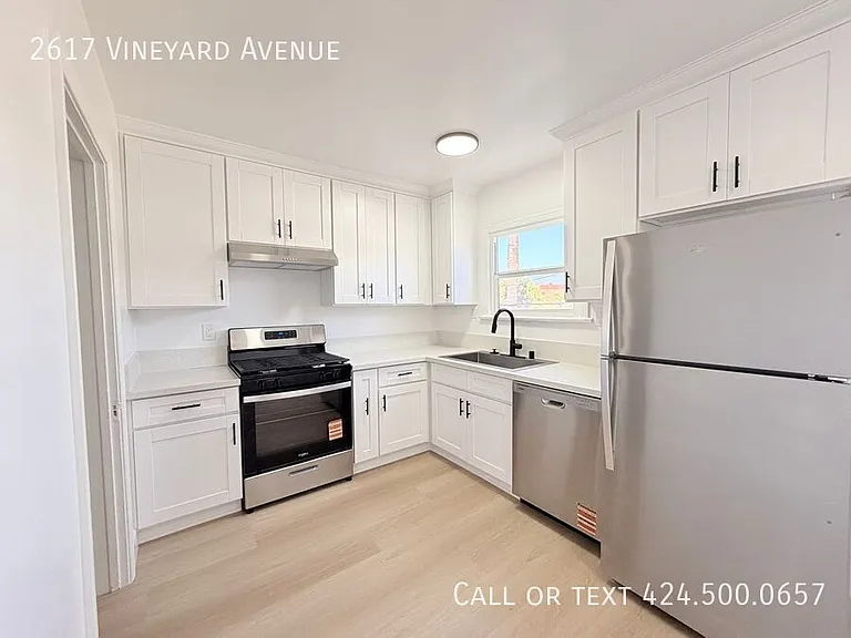 2617 Vineyard Ave — Photo 7