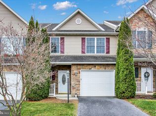 8851 Casper Dr, Waynesboro, PA 17268