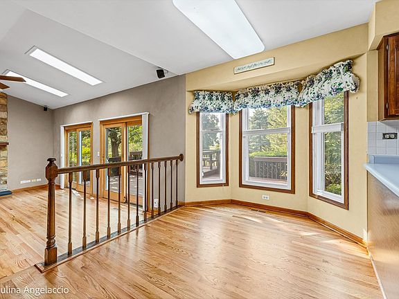 3rd image of 1408 Village Ct