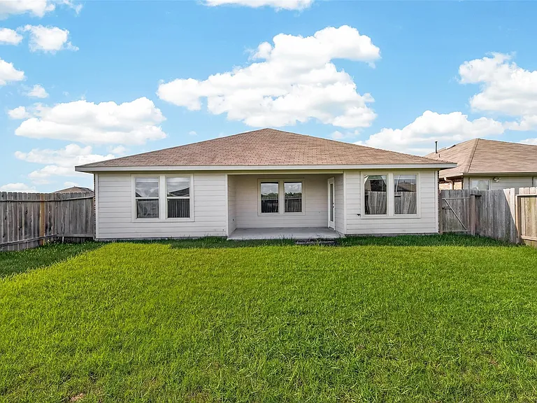 21422 Chester Cliff Ln — Photo 42