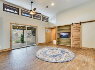 1105 Houston St, Austin, TX 78756