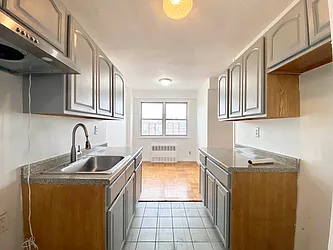 Rented by Bruma Realty LLC