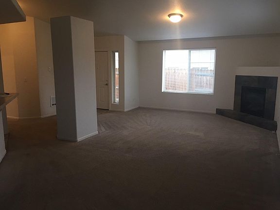 Living room with gas fireplace