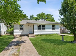 805 E Summit St, Sherman, TX 75090