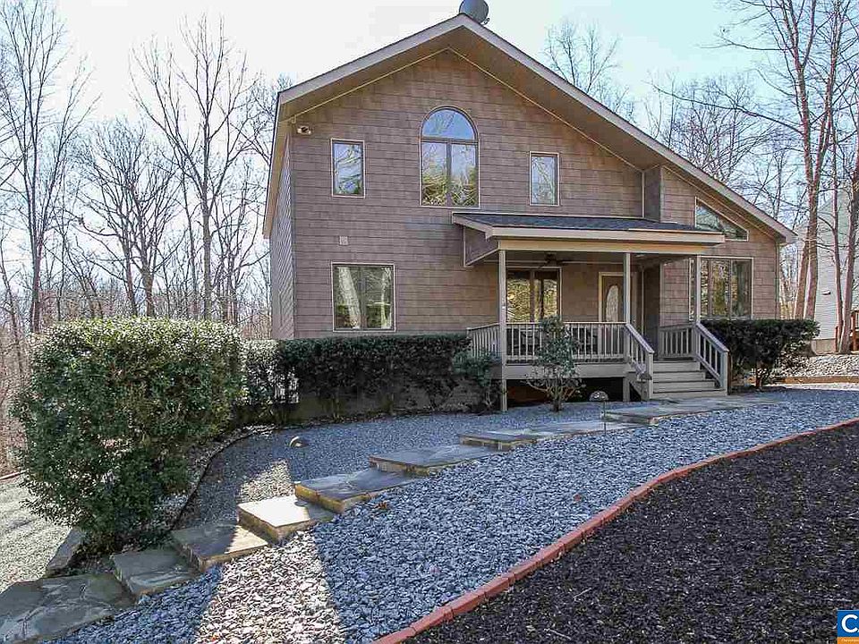 1st image of 9 Marwood Dr