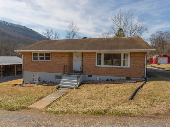 212 Stoner Hollow Rd, Natural Bridge Station, VA 24579
