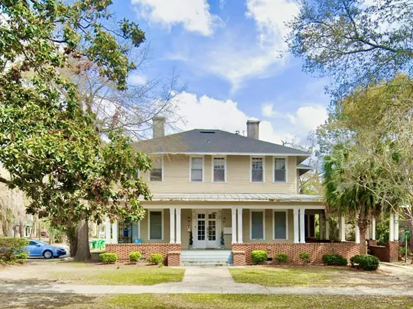 1615 N Patterson St, Valdosta, GA 31602