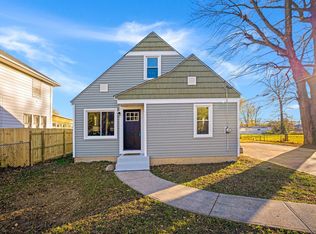 983 Lawrence Dr, Columbus, OH