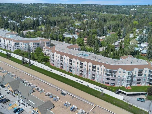 5201 NE Dalhousie Dr NW #233, Calgary, AB T3A 5Y7