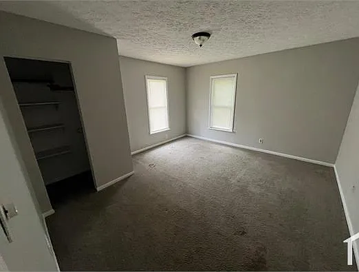 498 Gage St — Photo 12