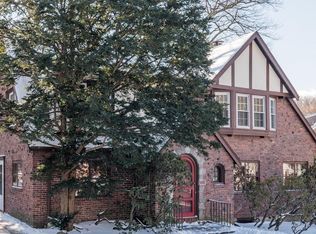 618 Beacon St, Newton, MA 02459