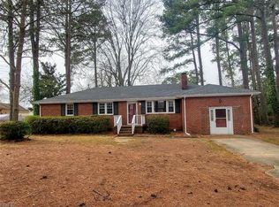 596 Etheridge Rd, Chesapeake, VA 23322