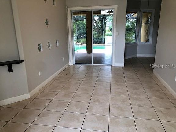 4th image of 9511 Waterford Oaks Blvd