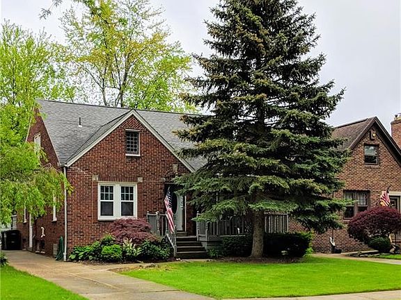 2nd image of 315 Louvaine Dr