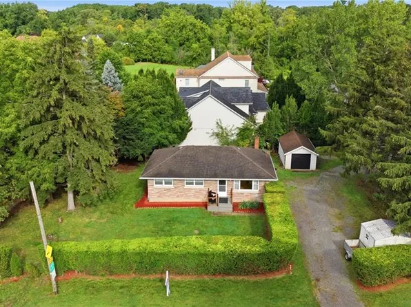 557 Mississauga St, Niagara On The Lake, ON L0S 1J0