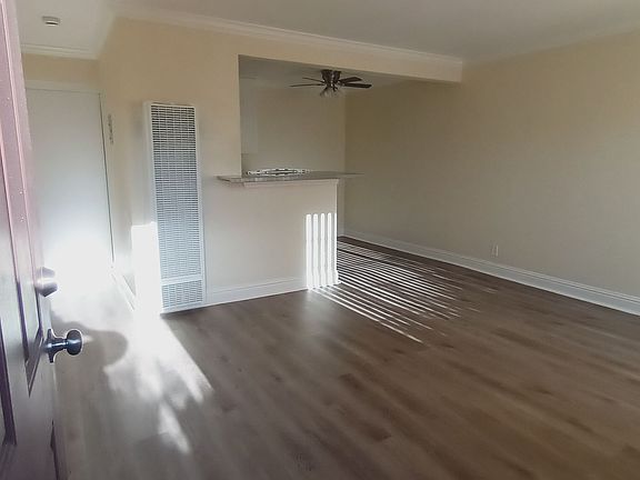 4th image of 2501 Edison Ave APT 29