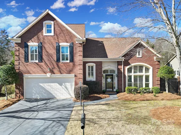 10433 Pullengreen Dr, Charlotte, NC 28277