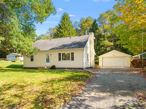 2871 S 6th St, Kalamazoo, MI 49009