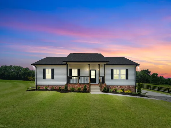 1230 Templow Rd, Bethpage, TN 37022