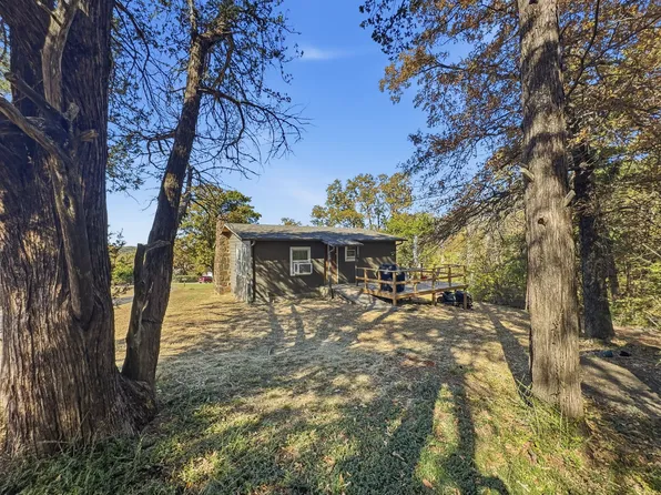 41 Cedar Bayou Blvd, Gordonville, TX 76245