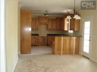 152 Rivendell Dr, Lexington, SC 29073