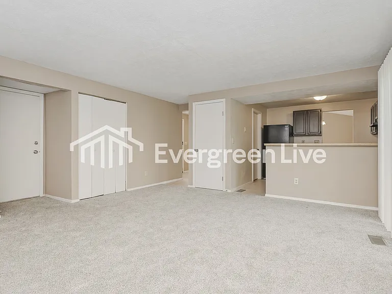 8841 Cherrygate Ct — Photo 5