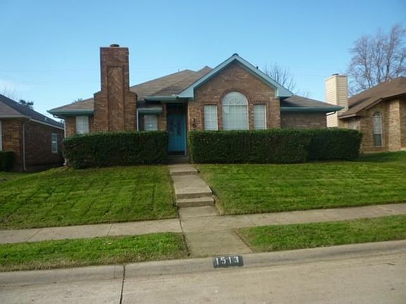 2nd image of 1513 Curtis Ln
