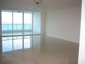 3rd image of 20201 E Country Club Dr APT 2603