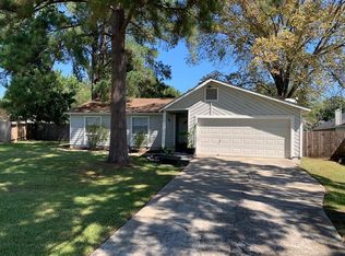 10714 Scenic Dr, Montgomery, TX 77356