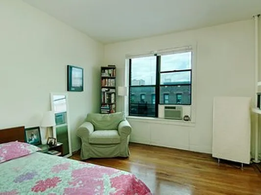 Sold by Corcoran | media 16