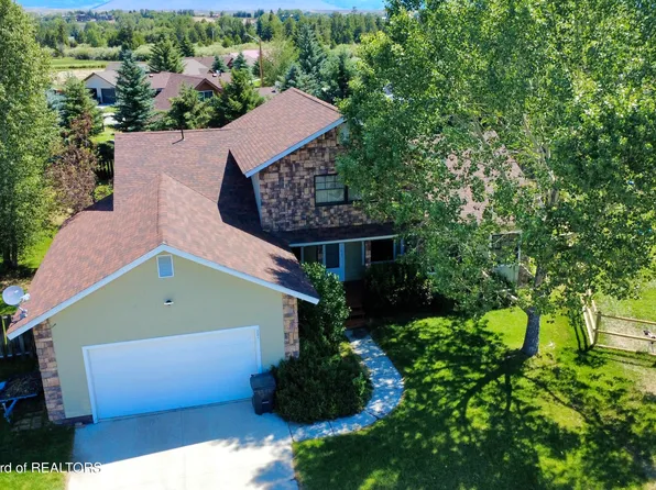 221 Spruce St, Pinedale, WY 82941